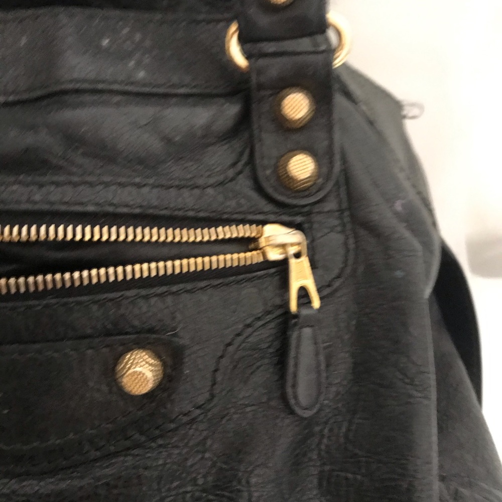 Authentic Balenciaga leather purse with dust bag - Picture 2 of 12